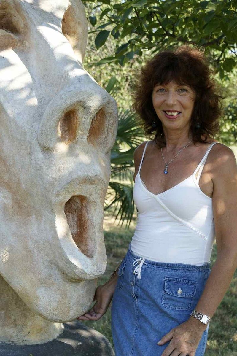 Fabienne Löpez ©2025